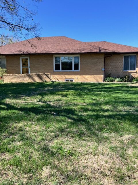 605 W Main Street, Crofton, NE 68730 | 2-3 bdrms, 2 baths, 1,419 Sq. Ft. | 6.53+/- acres | SOLD