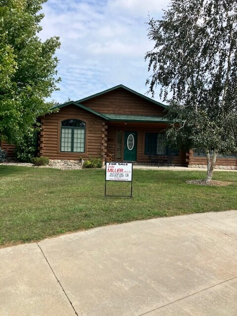 104 Vacation Drive, Yankton, SD 57078 | 4 bdrm, 3 bath, 1,857 Sq. Ft. | SOLD